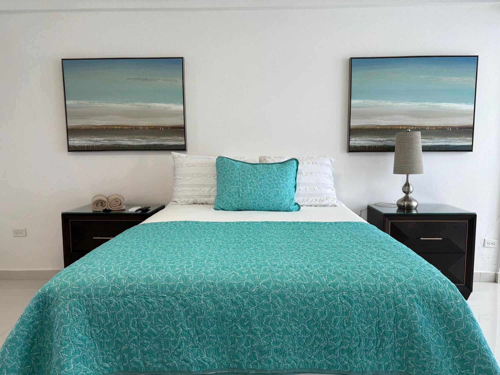 Posada Centric Studio Isla Verde San Juan Luaran gambar